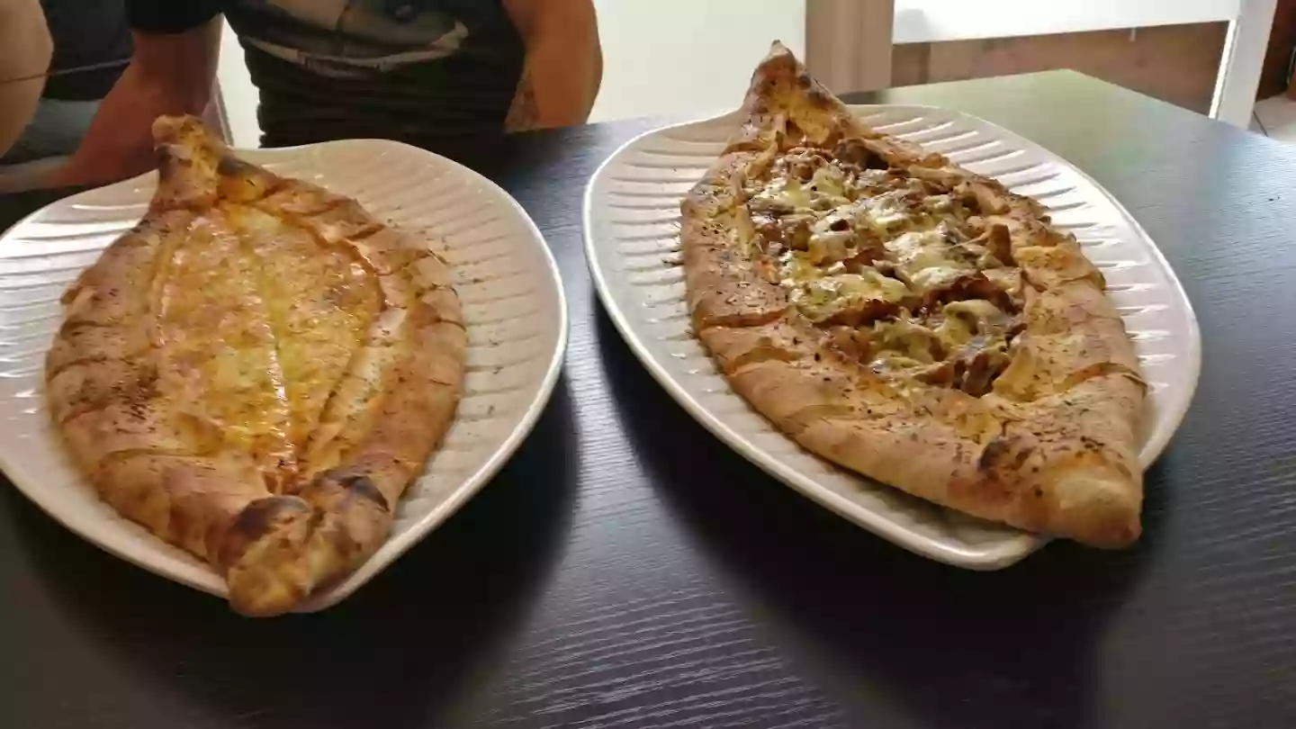 Sefa's Döner und Pizzahaus