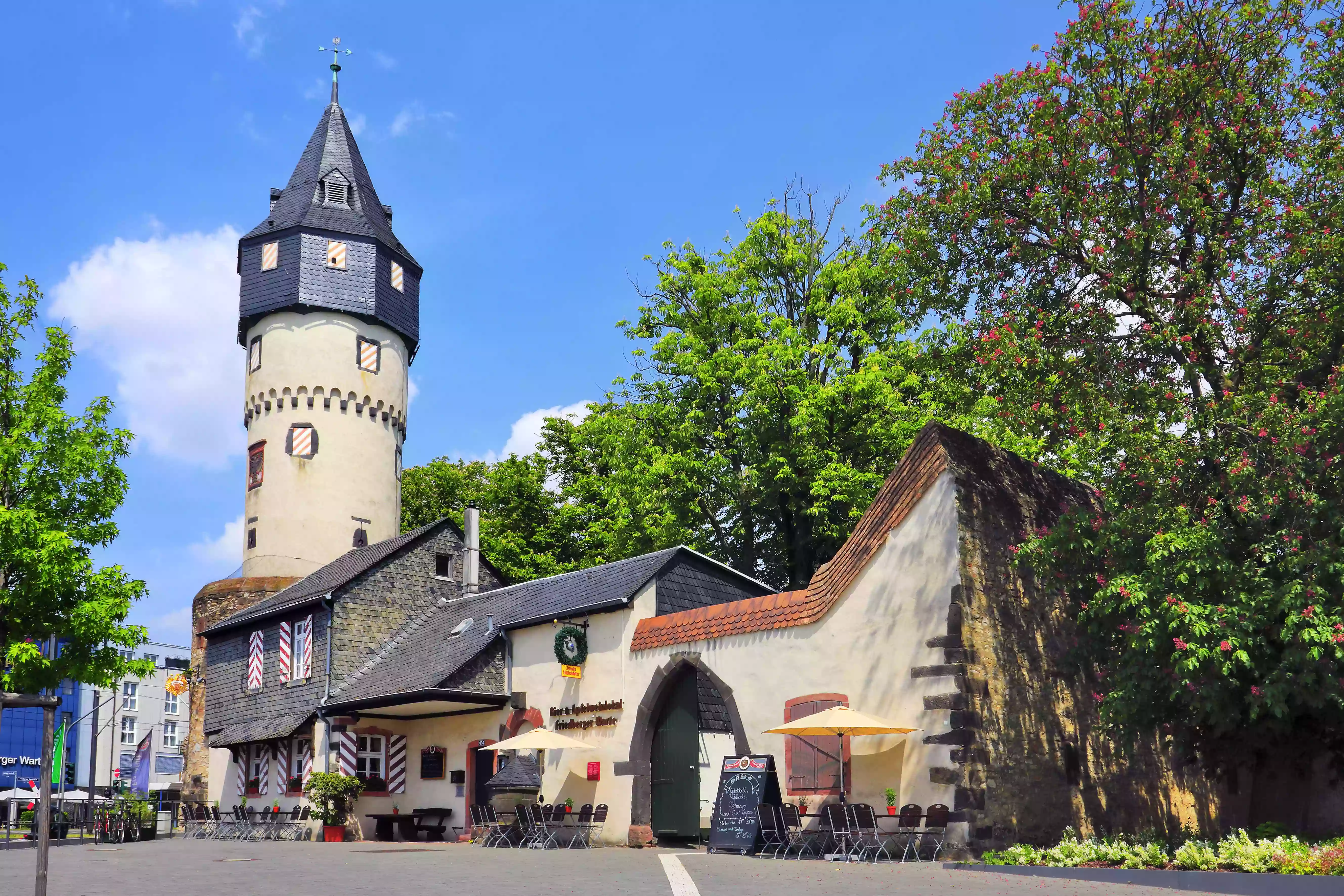 Bier- & Apfelweinlokal Friedberger Warte