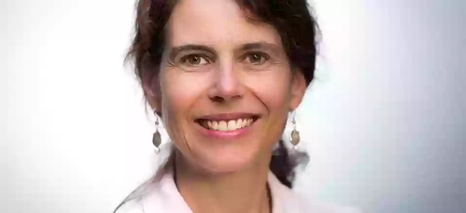 Dr. med. Andrea Waldvogel