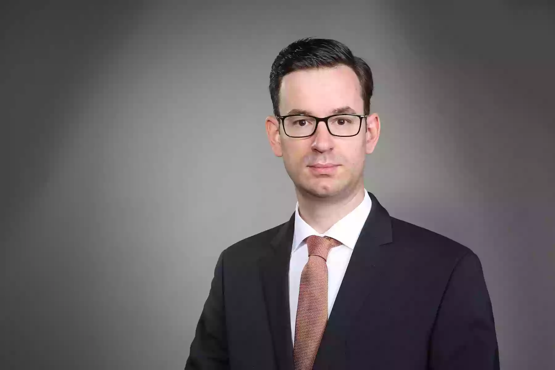 Rechtsanwalt Guillaume Koschella Fachanwalt für Miet- und Wohnungseigentumsrecht