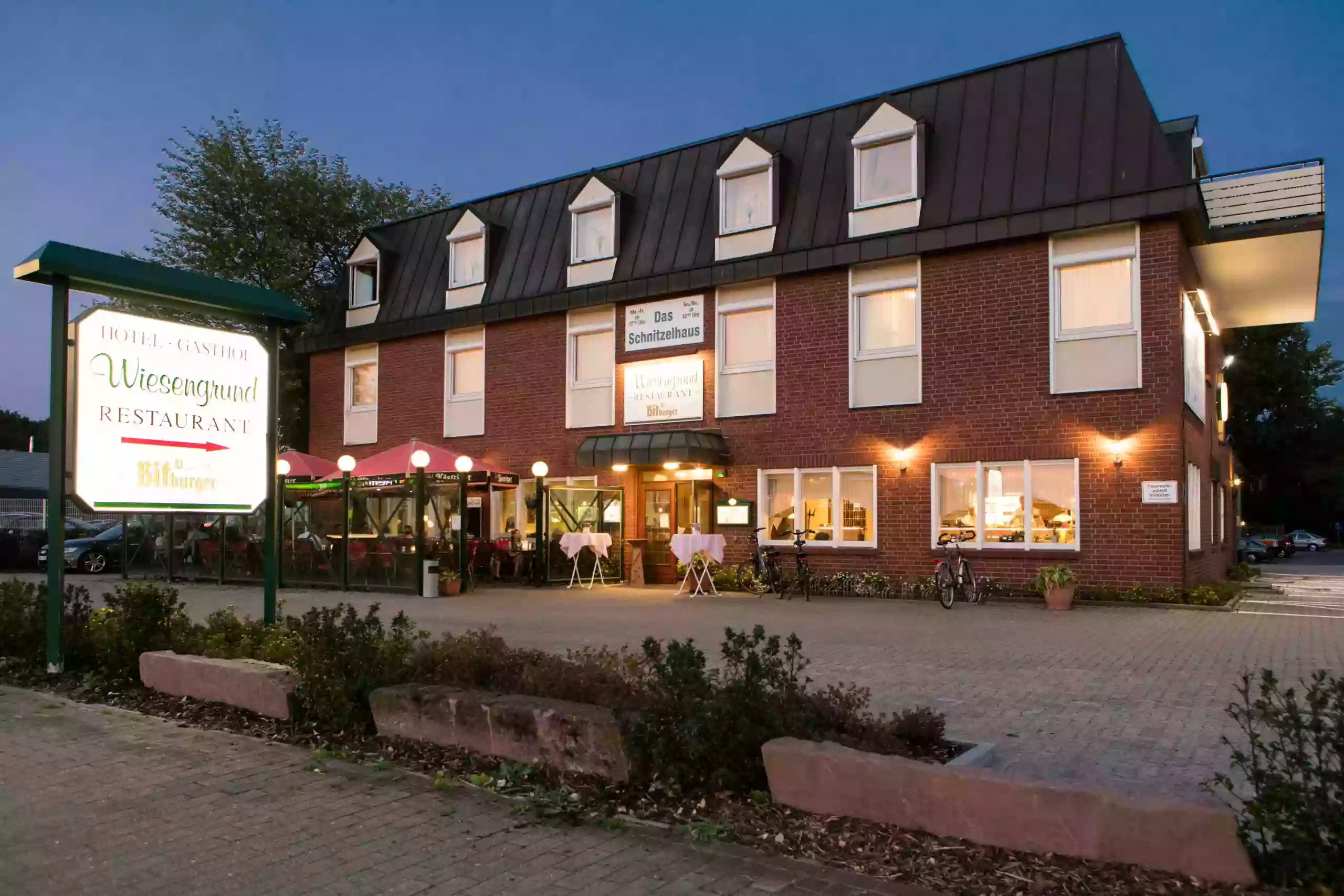 Hotel & Restaurant zum Wiesengrund - Das Schnitzelhaus