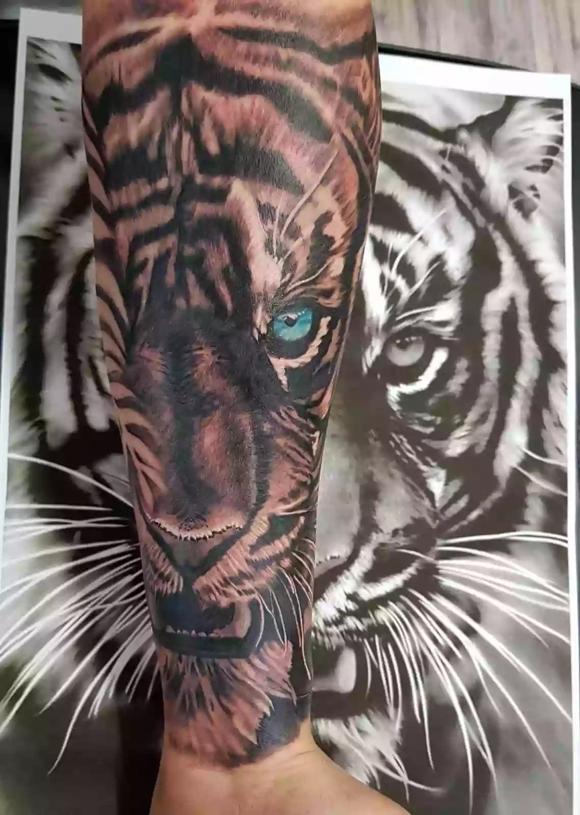 Face2Face Tattoo Studio - Cover Up Tattoo und Realistiche Tattoo, Fine Line Tattoo, Partner Tattoo, Kleine Tattoos