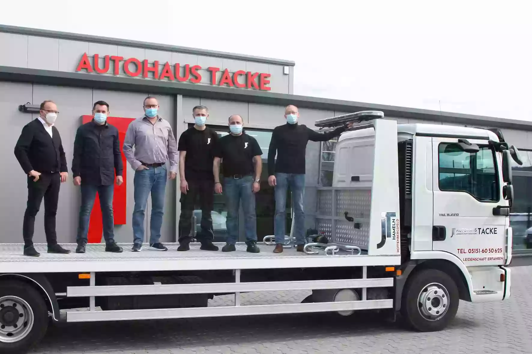 Autohaus Tacke Inh. Jörn Tacke - Kfz-Werkstatt und Fahrzeuge