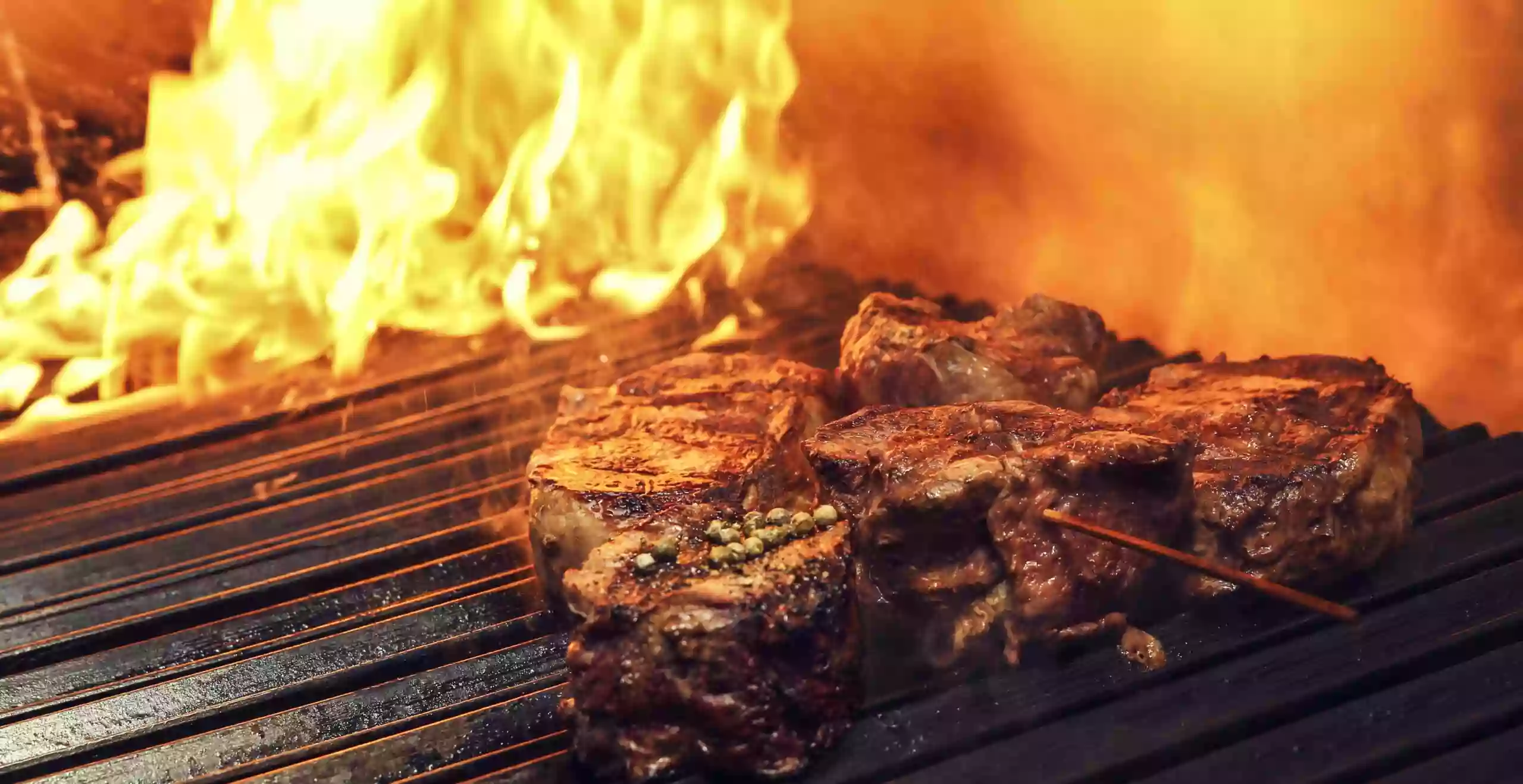 Argentina Patagonia Steakhouse Nachhaltige Steaks, Fleisch & Fisch. Schonend gegrillt über hochwertiger Buchenholzkohle.