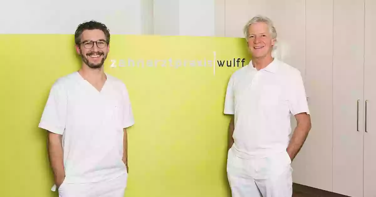 Zahnarzt Dr. Tim Wulff und Simon Wulff