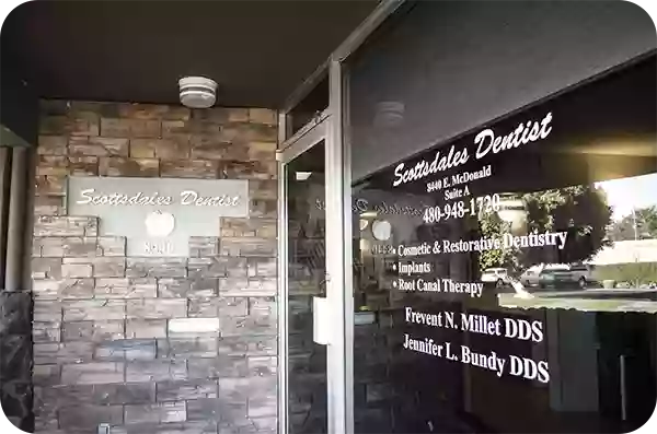 Scottsdales Dentist