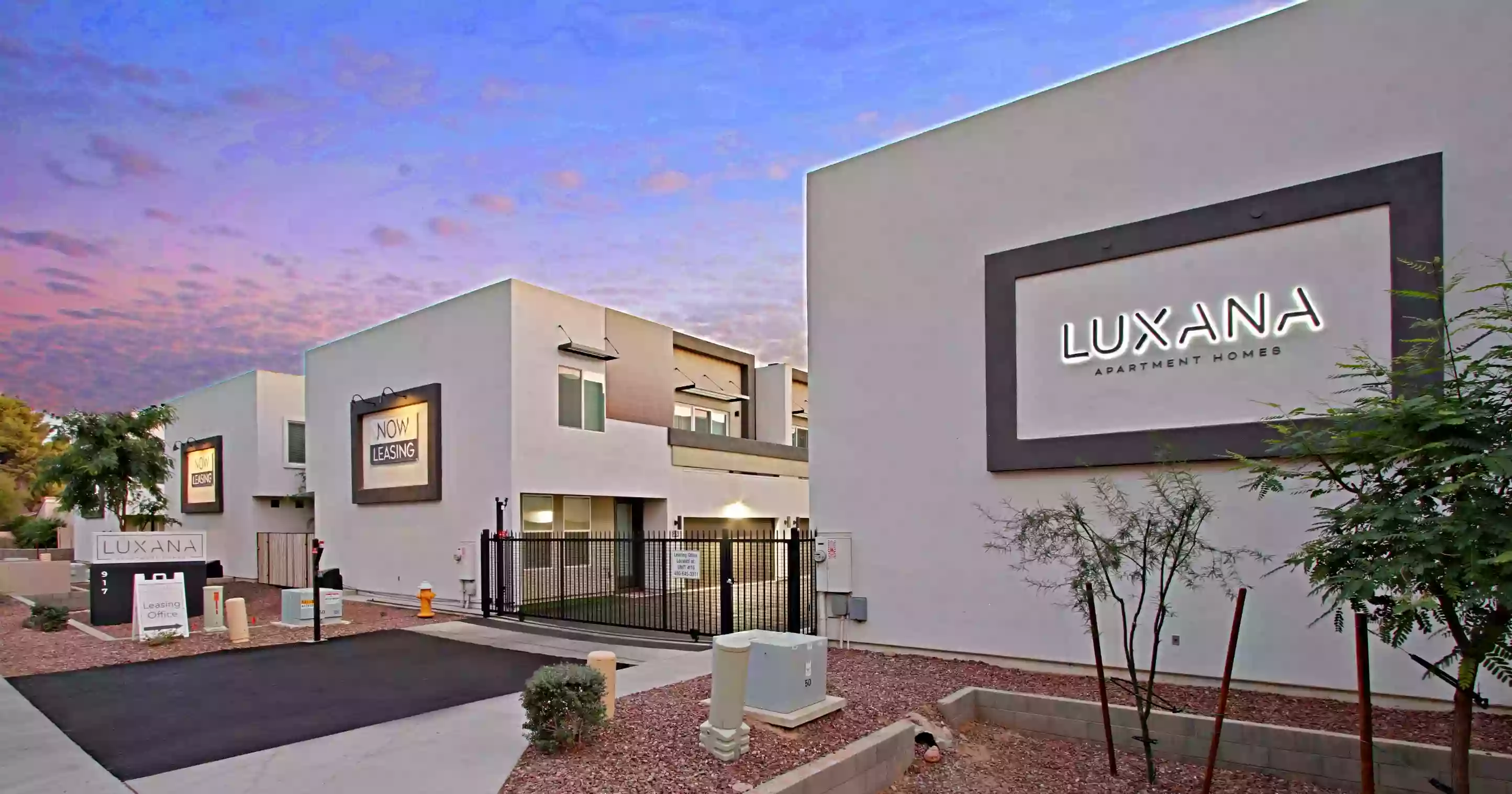 Luxana Apartments