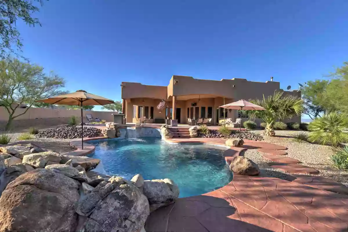 Pinnacle Peak Retreat