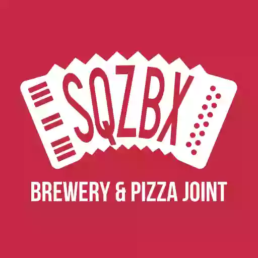 SQZBX Brewery & Pizza