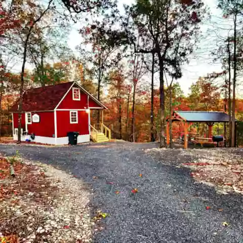 Parker Creek Bend Cabins