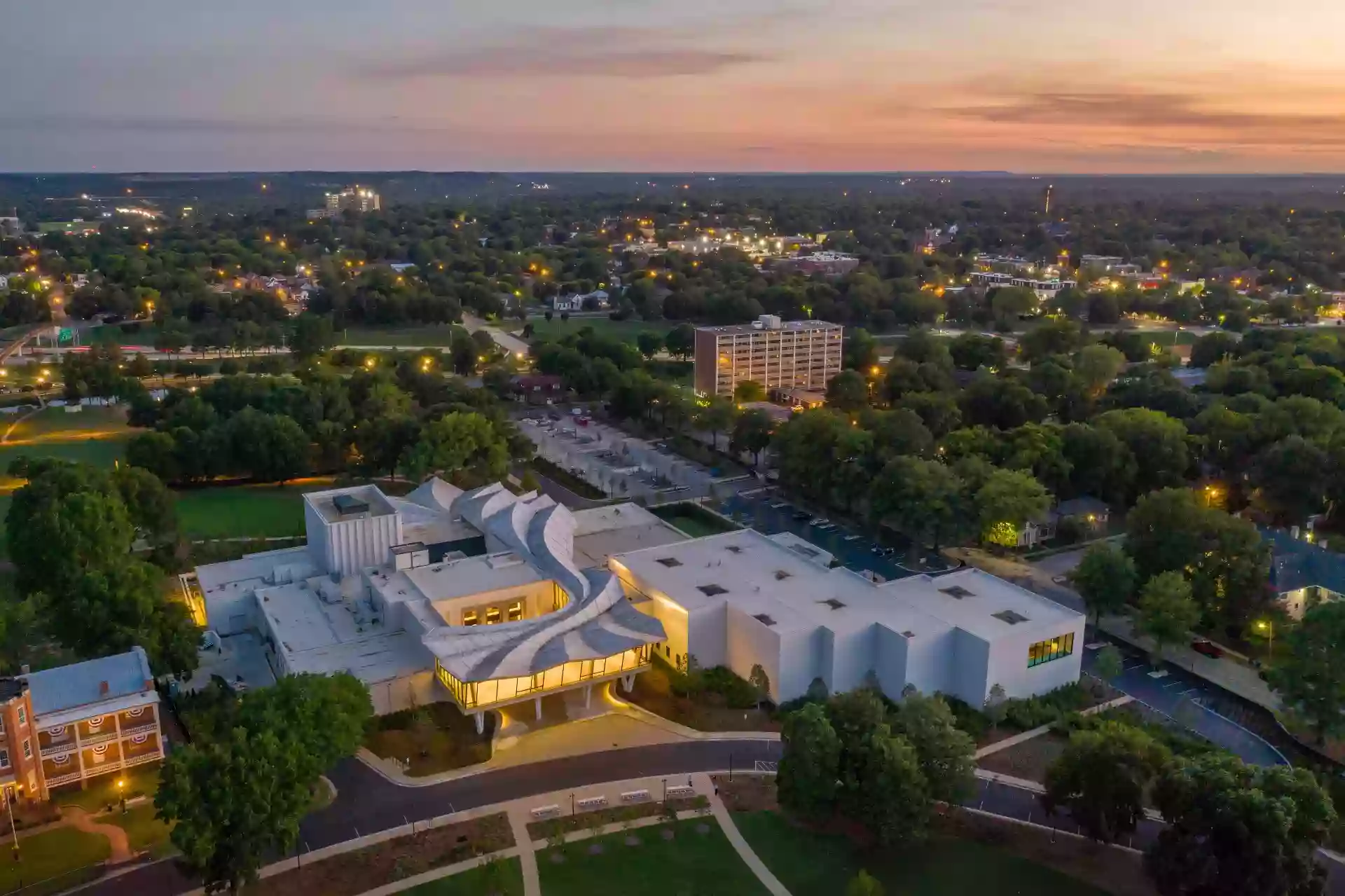 Arkansas Museum of Fine Arts