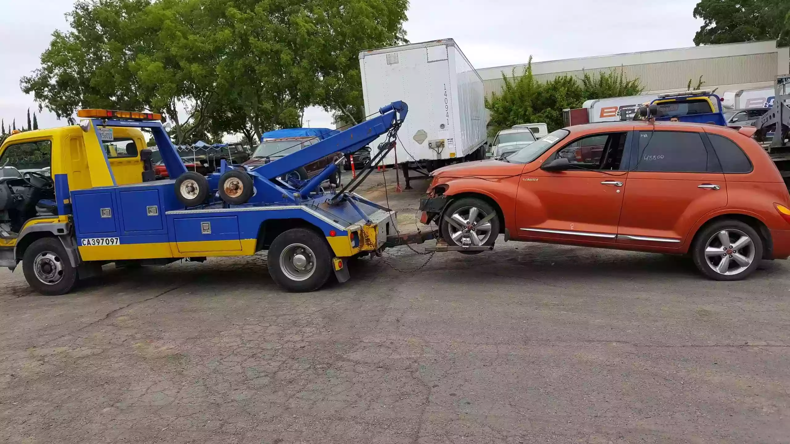 MENAS TOWING