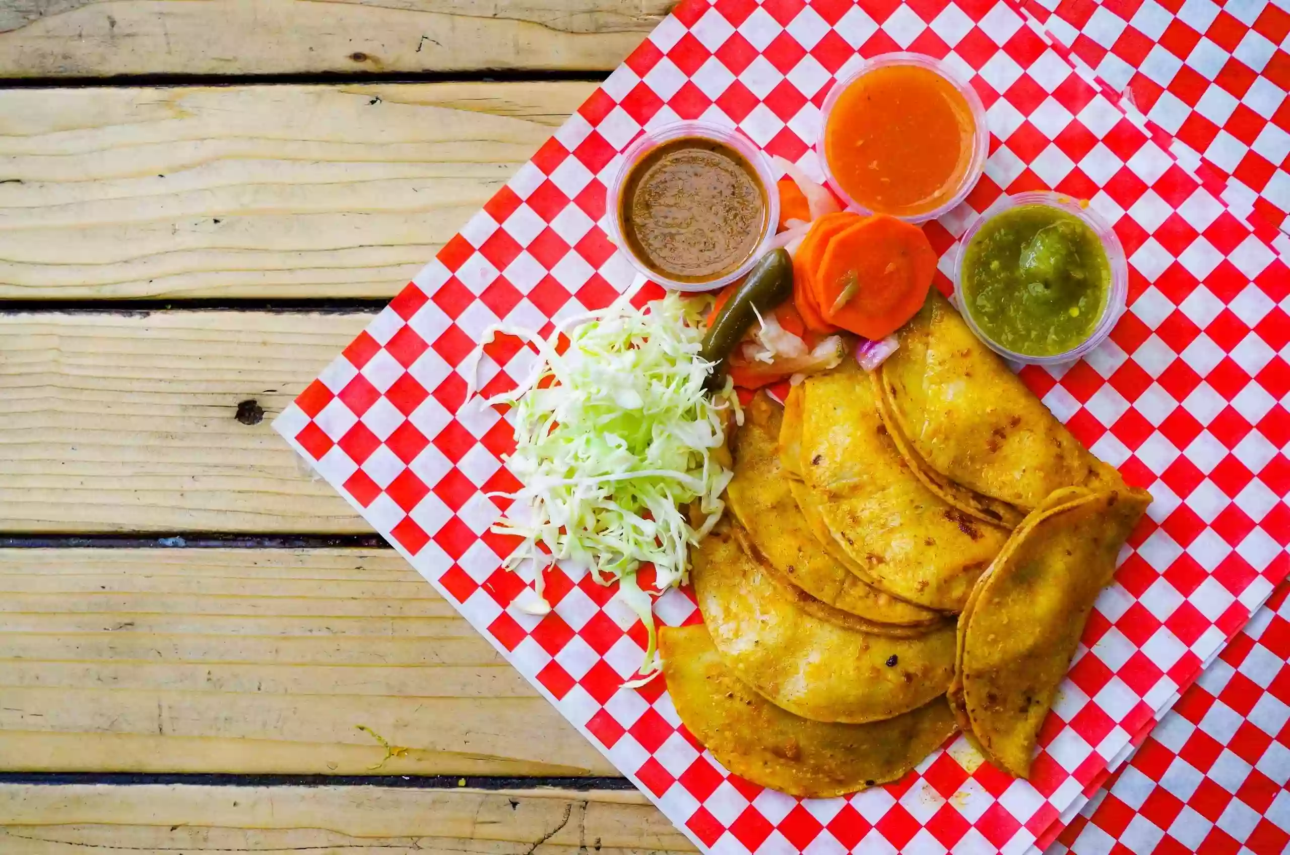 Tacos De Canasta LA SALSA