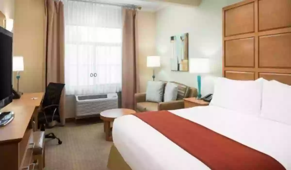 Holiday Inn Express & Suites Santa Clara - Silicon Valley, an IHG Hotel