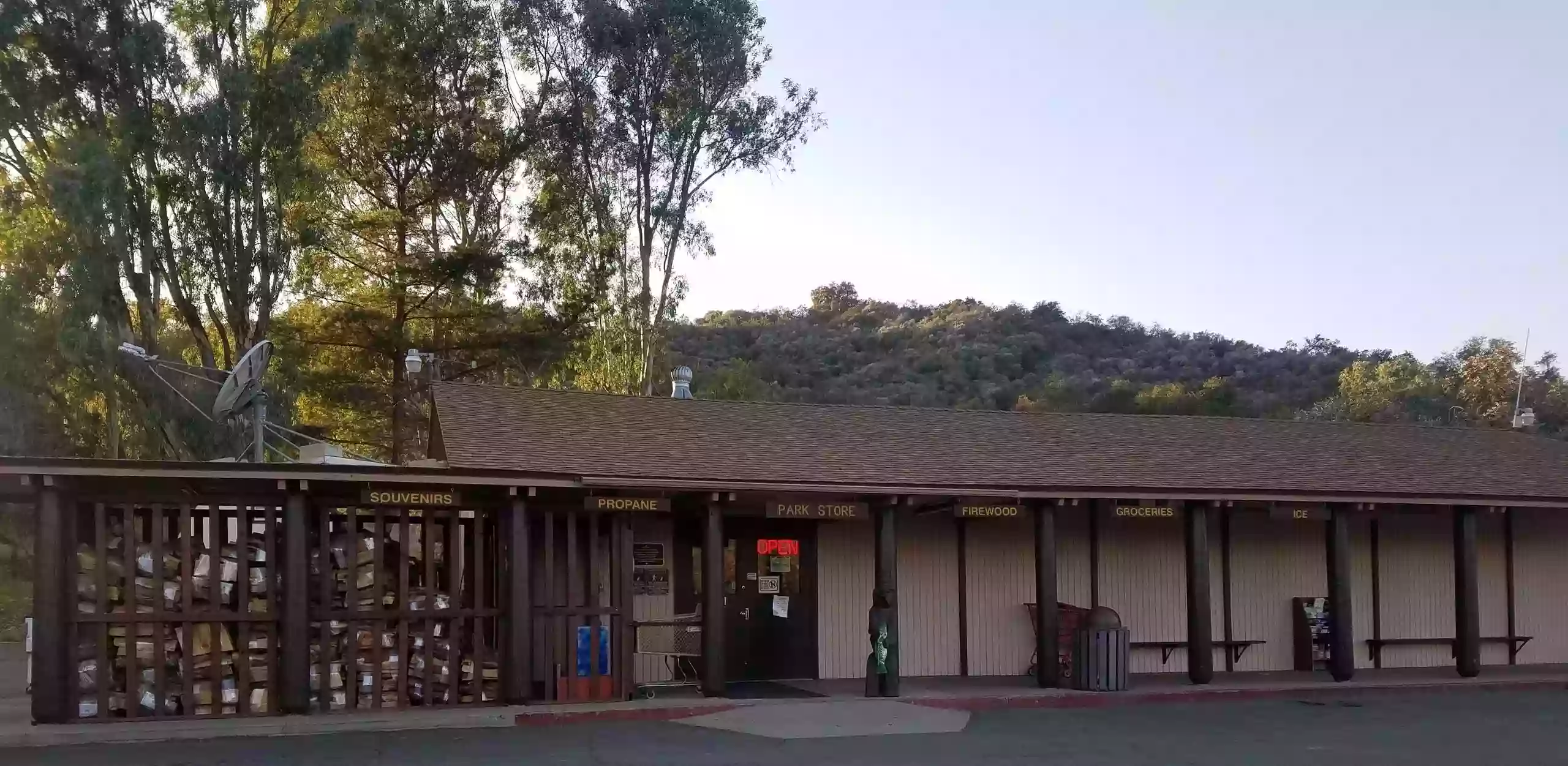 Lake Casitas Park Store