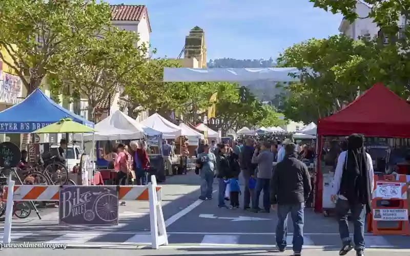 Old Monterey Marketplace & Farmers Market