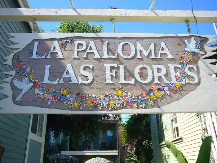 La Paloma Las Flores