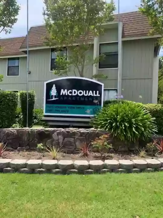 Mc Douall Apartments