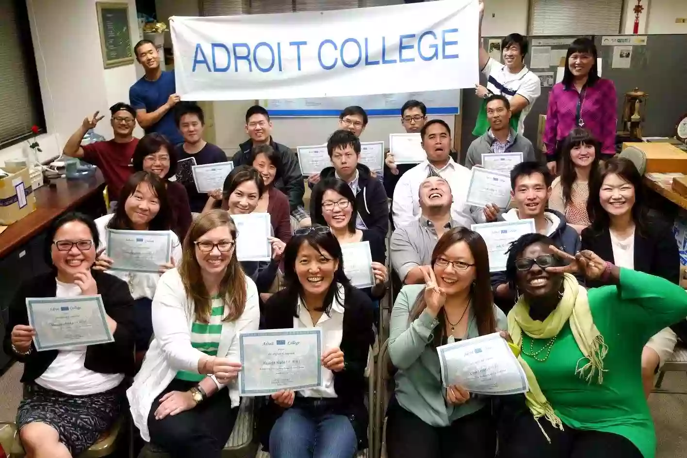 Adroit College-Korean School