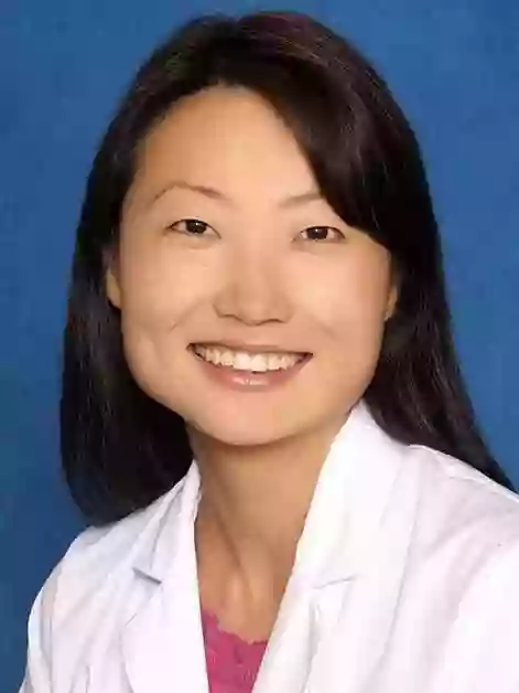 Kim Hui, MD