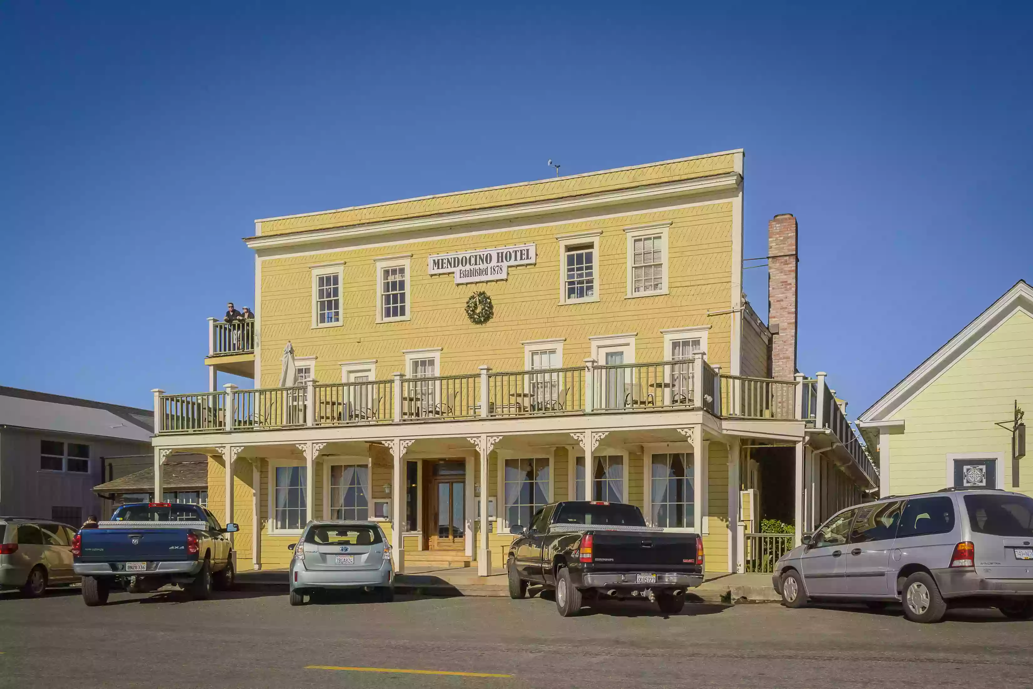 Mendocino Hotel Doll House Spa