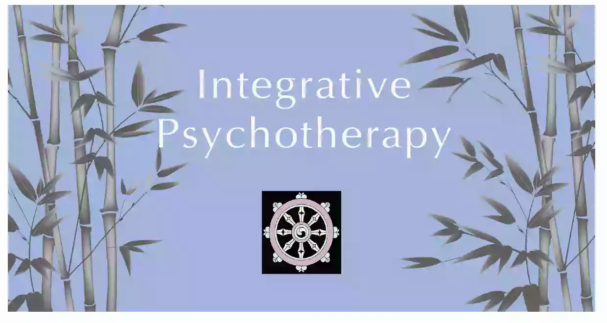 Lisa Dale Miller, LMFT, SEP Integrative Psychotherapy Somatic Experiencing