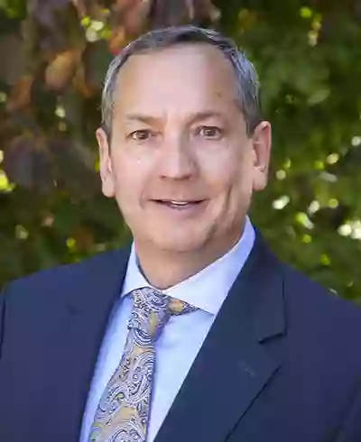 Hank DesJardins - Financial Advisor, Ameriprise Financial Services, LLC