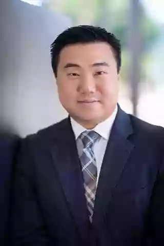 Merrill Lynch Financial Advisor Edwin Yoon