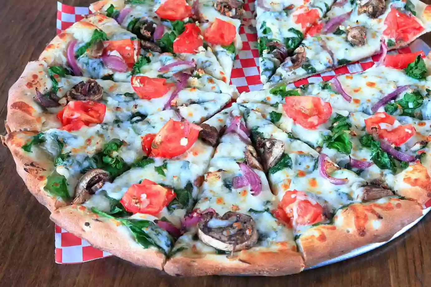 Blue Dog Pizza | Tahoe Midtown