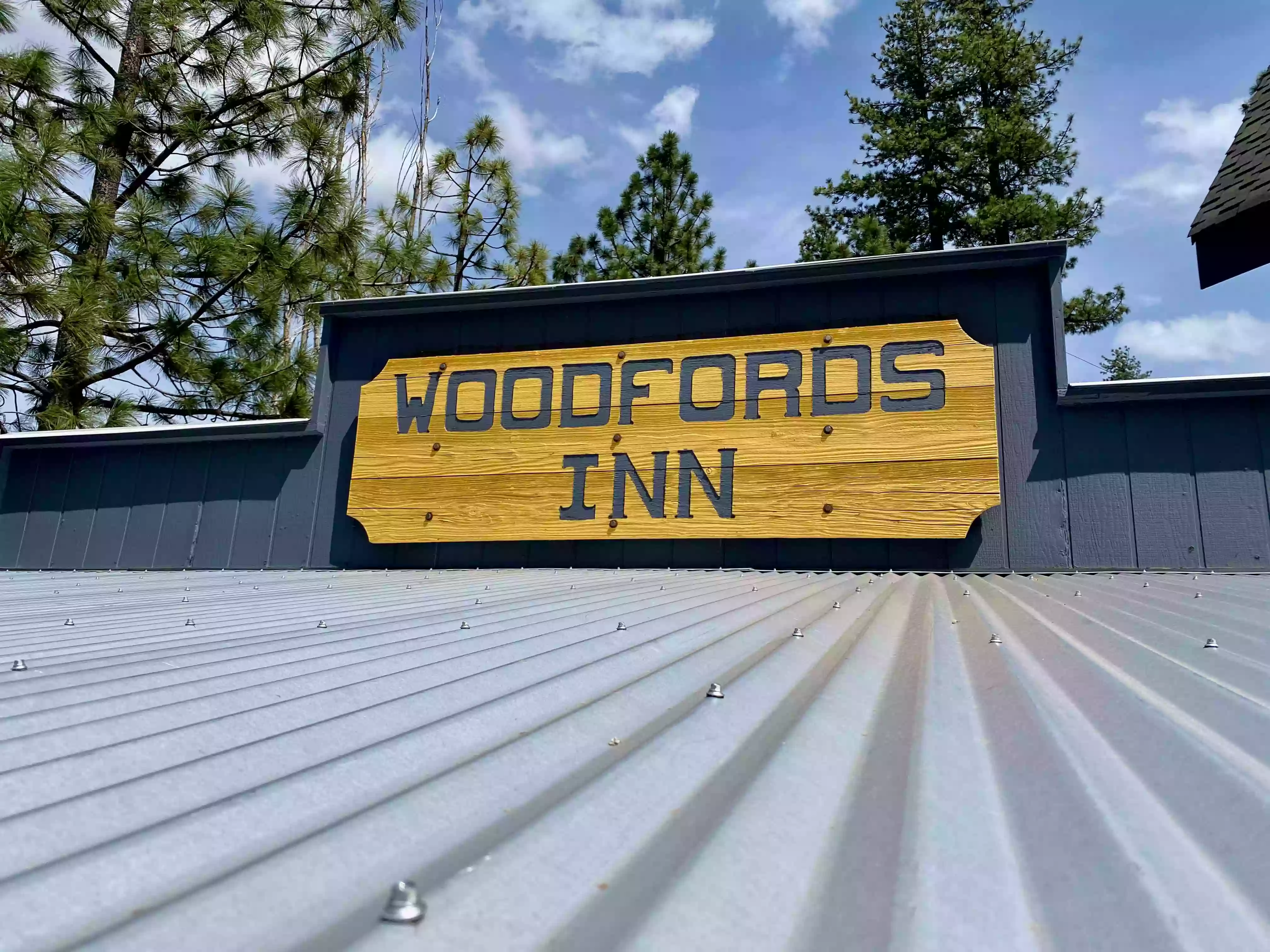 Woodfords Inn