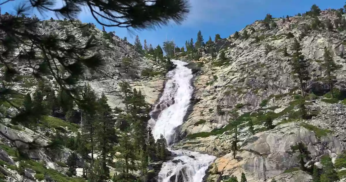 Pyramid Creek Trailhead via Horsetail Falls