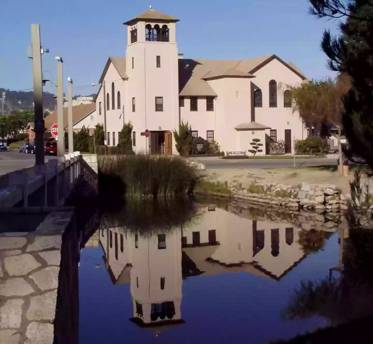 El Estero Presbyterian Church