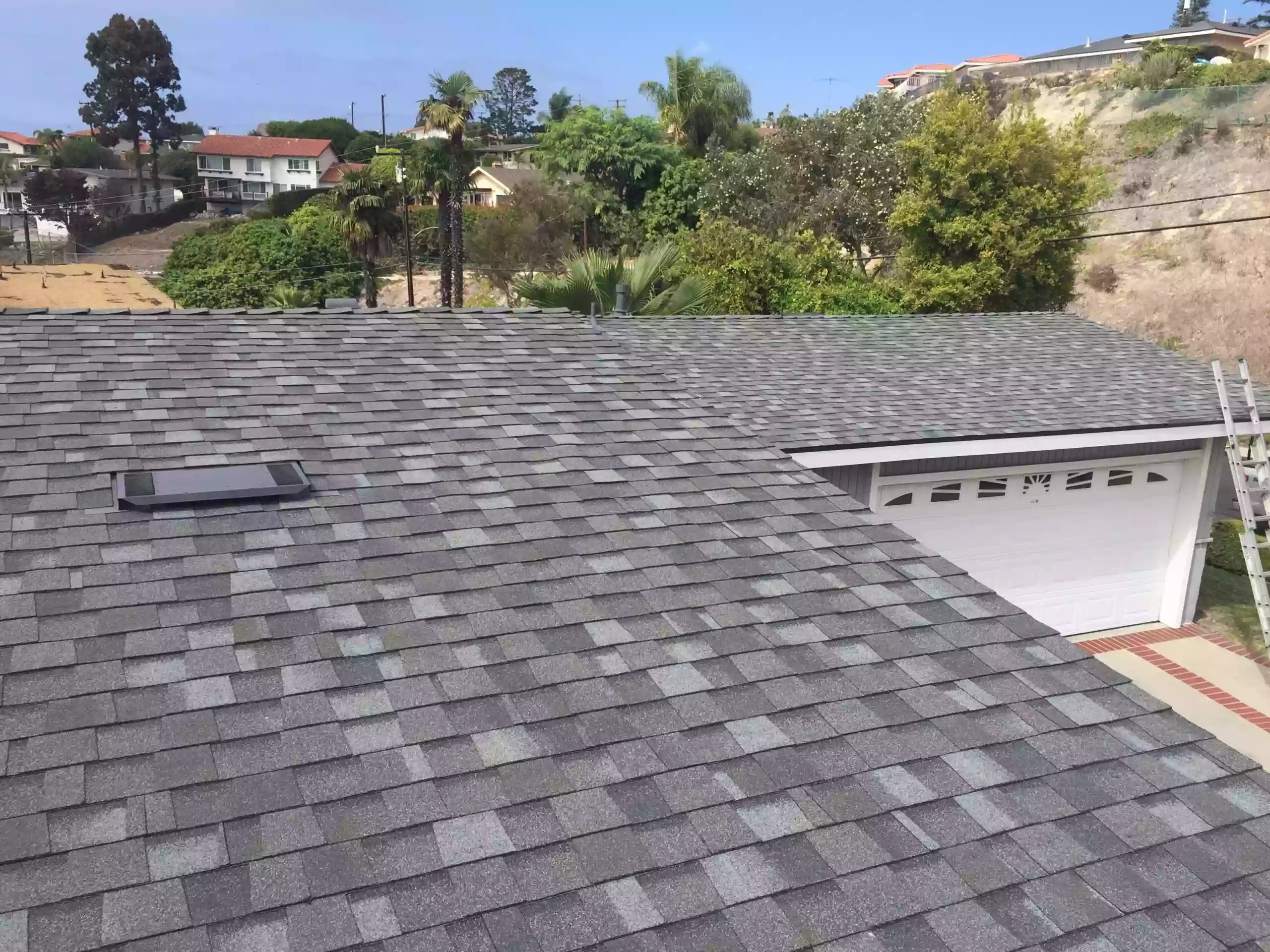 EC Roofing