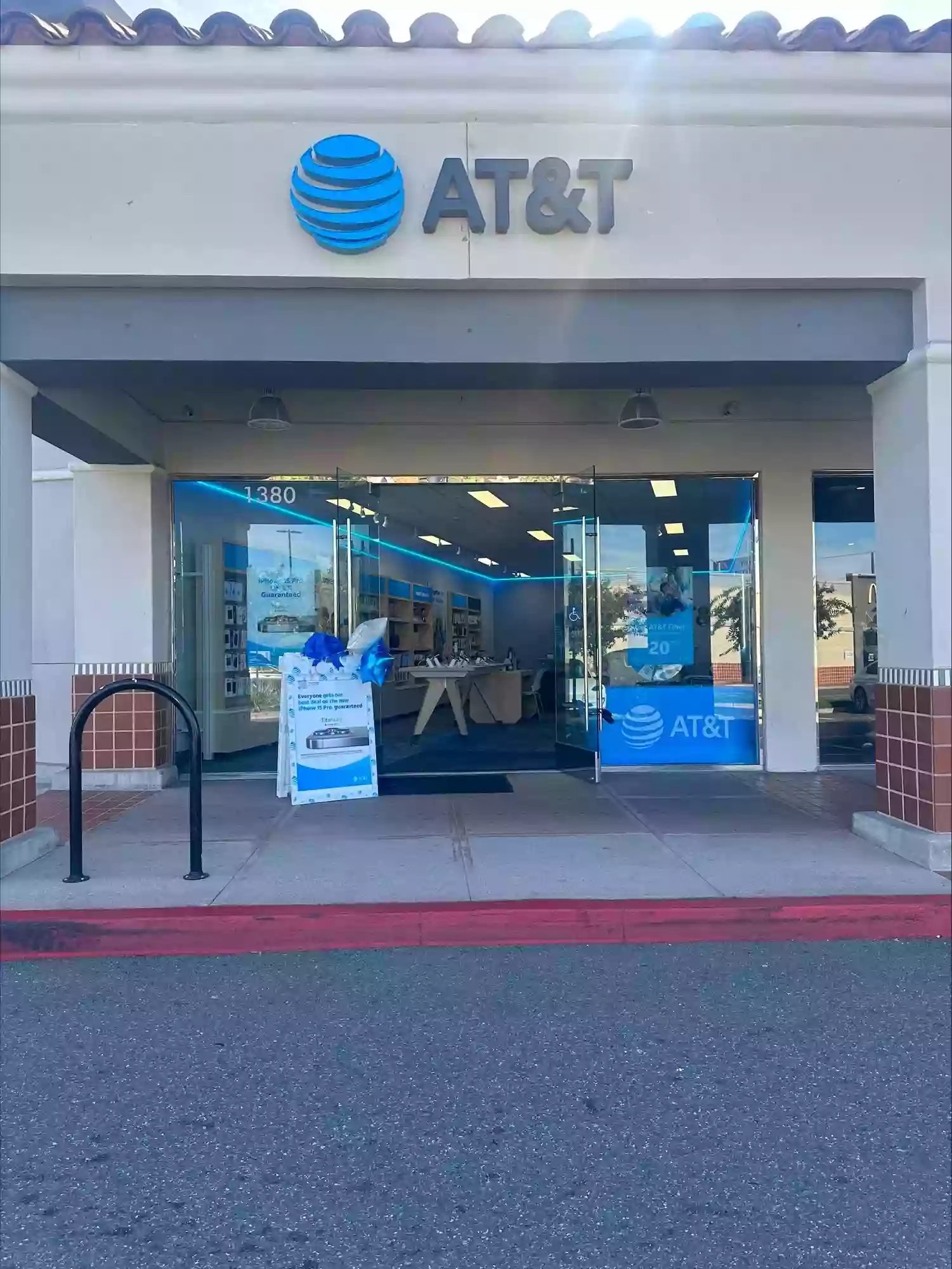 AT&T Store