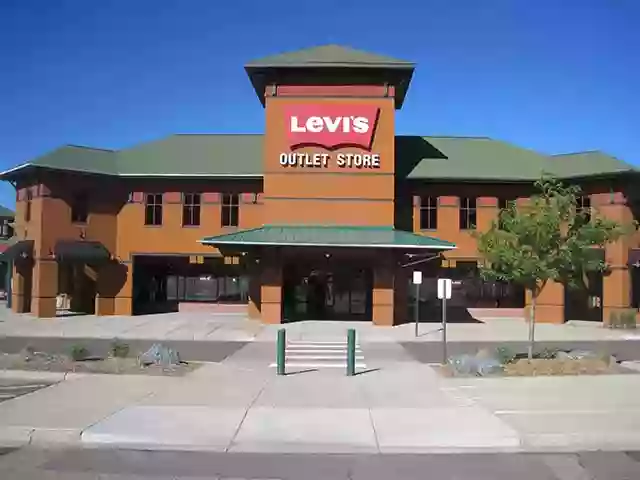 Levi’s Outlet Store