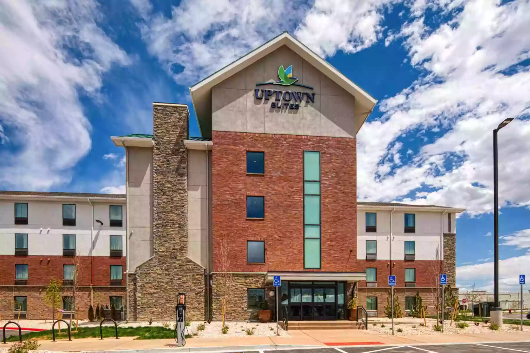 Uptown Suites Extended Stay Denver CO - Westminster