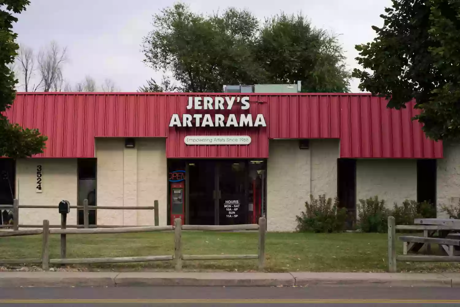 Jerry's Artarama