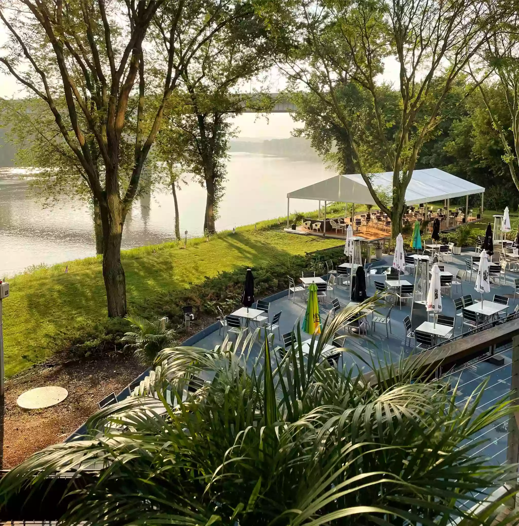 River: A Waterfront Restaurant and Bar