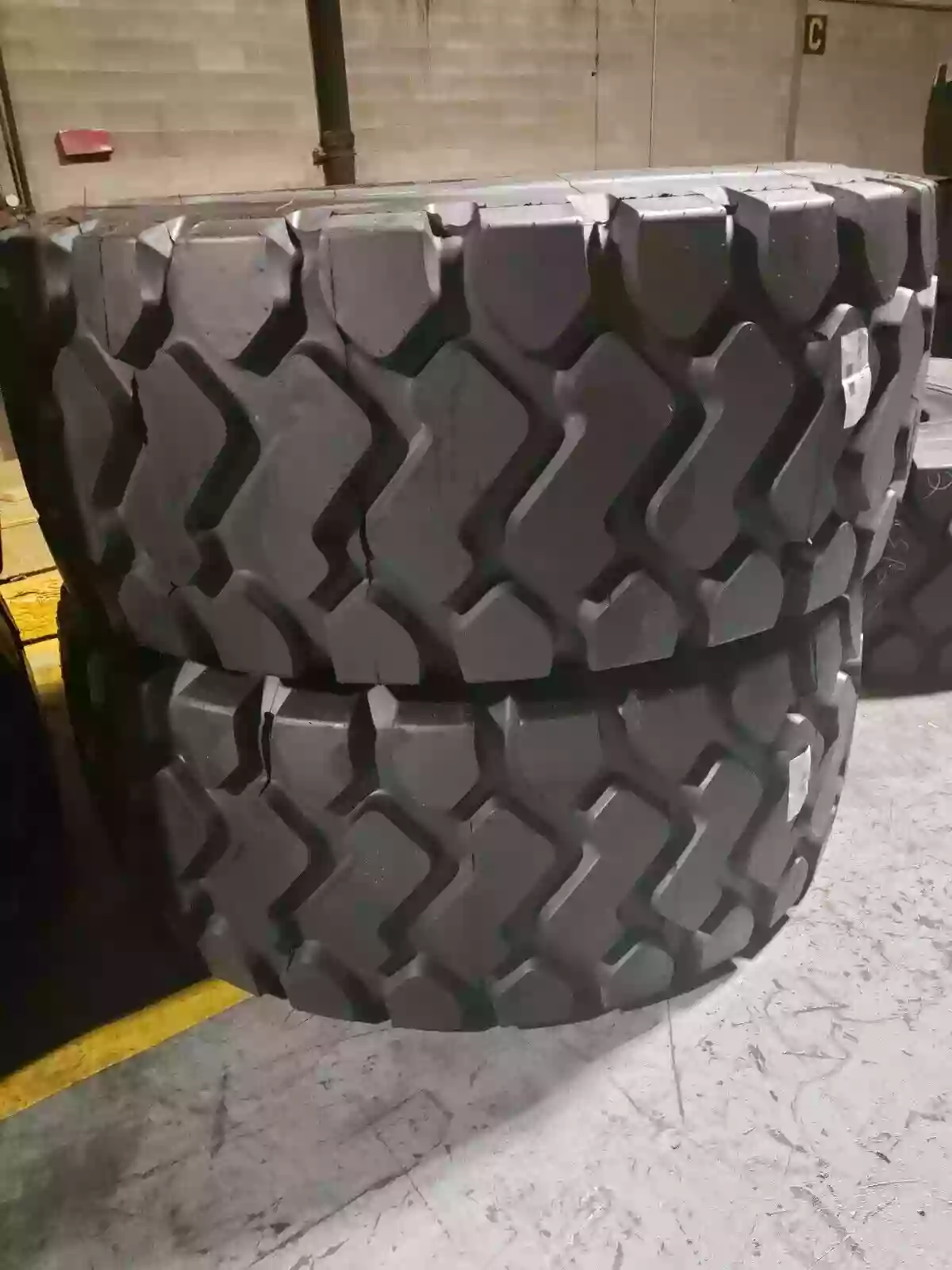 Pomfret Tire