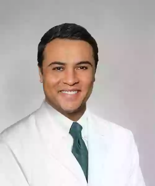 David W. Doo, MD