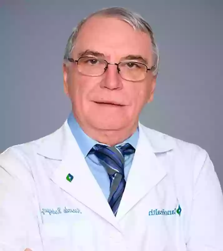 Dr. Rosendo Rodriguez