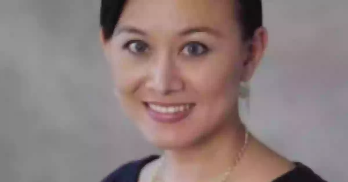 Dr. Vivien Pham, MD