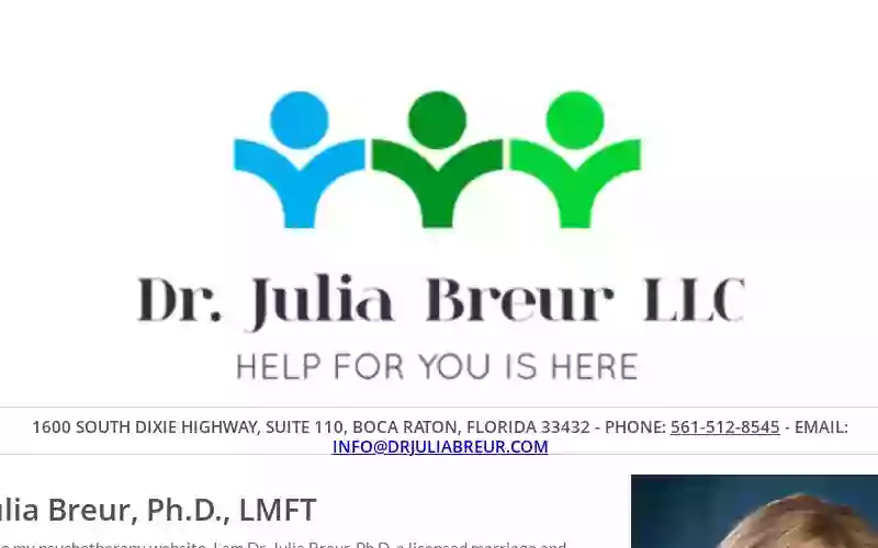 Dr. Julia Breur