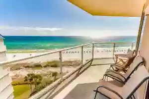 Sterling Sands Condominiums - Destin Vacation Rentals by Vacasa