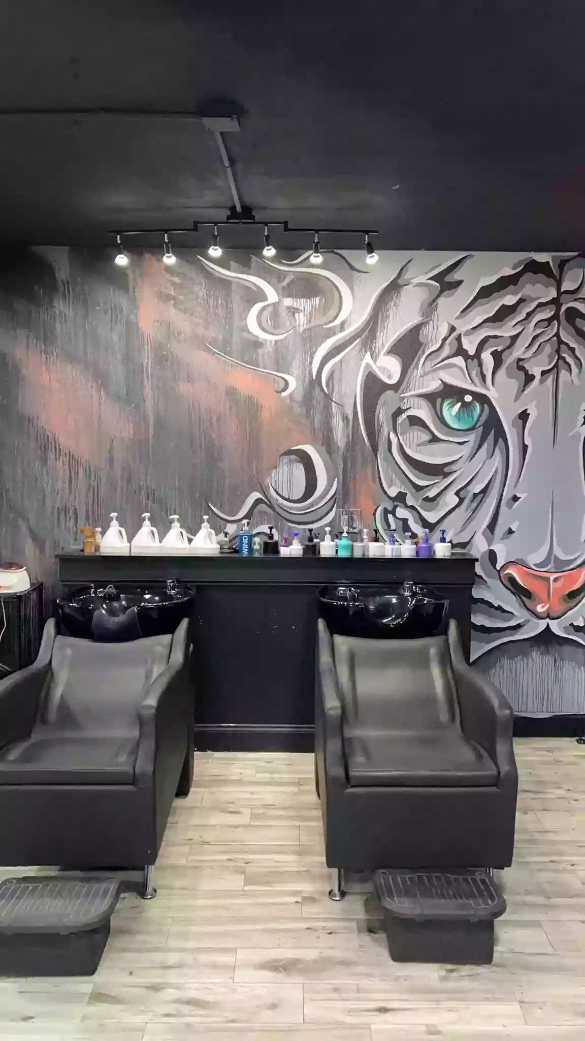 Blind Tiger Beauty Lounge