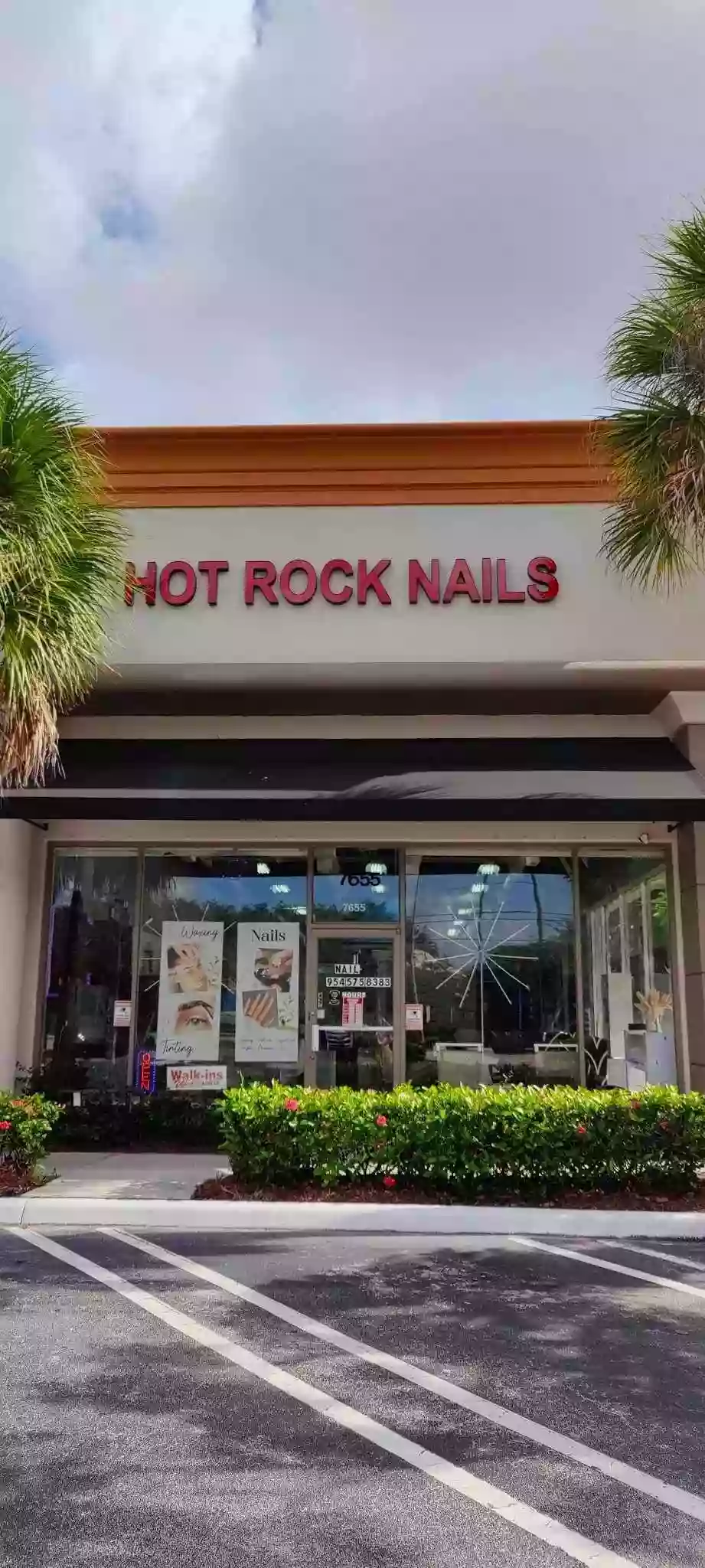 HOT ROCK NAILS & EYELASHES (954- five seven five- 8383)