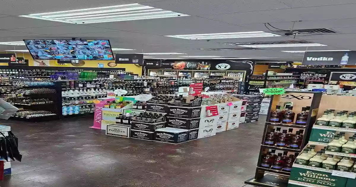 Land O' Lakes Liquors & Cigars