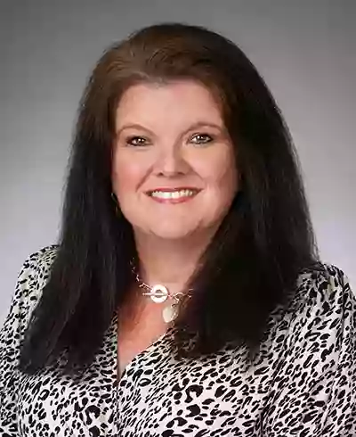 Patricia Dmytrow - Financial Advisor, Ameriprise Financial Services, LLC