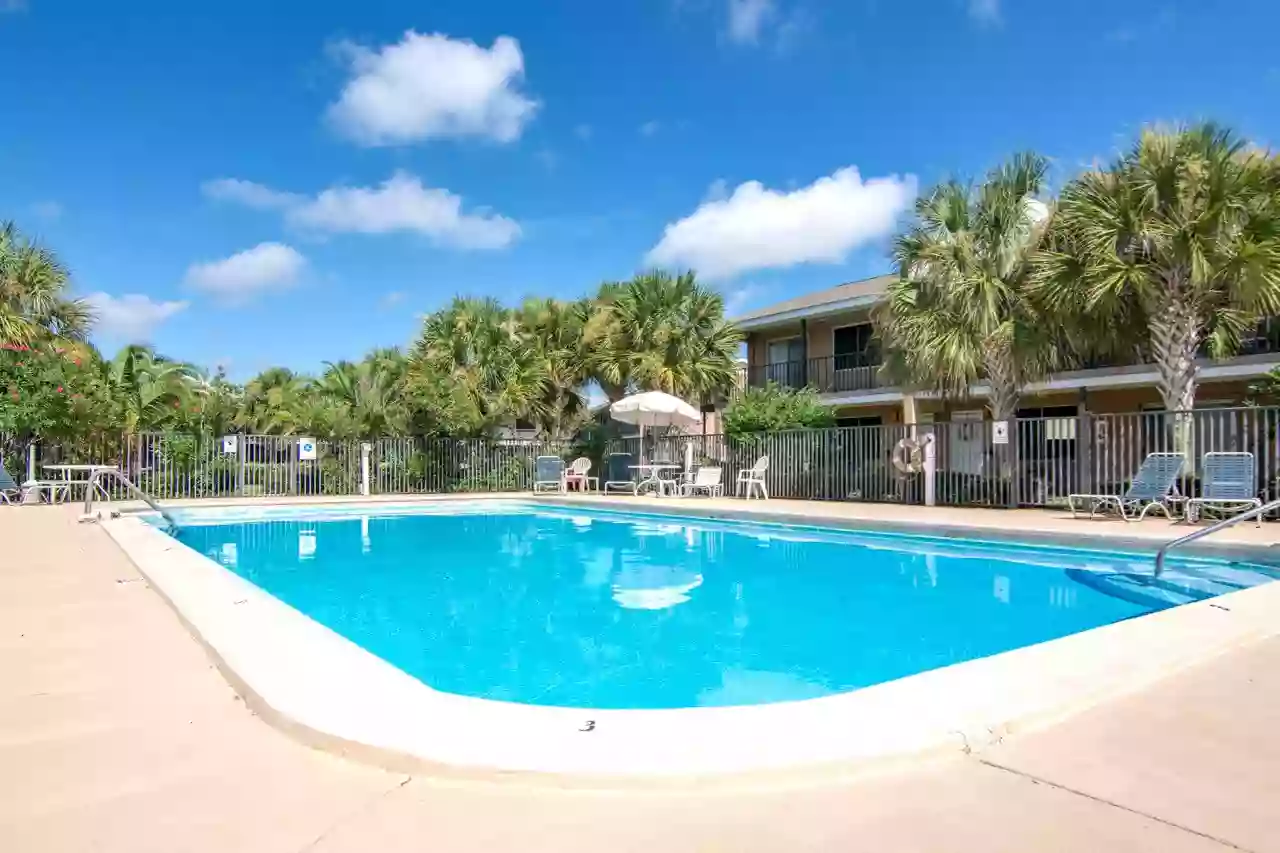 Breeze Apartments | Gulf Breeze Florida