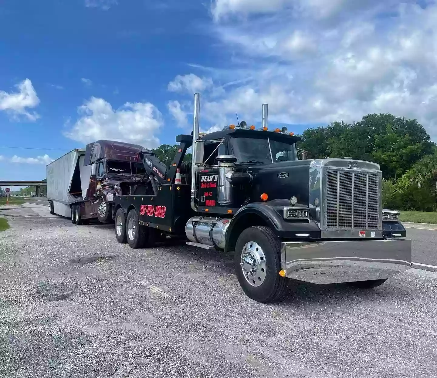 Bear’s Truck & Trailer Heavy Recovery LLC.